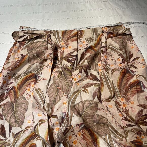 Pants floral motif beige brown pink size 12 Ever New Melbourne - Picture 2 of 9